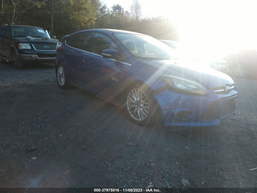 2013 FORD FOCUS TITANIUM - 1FADP3N2XDL136459