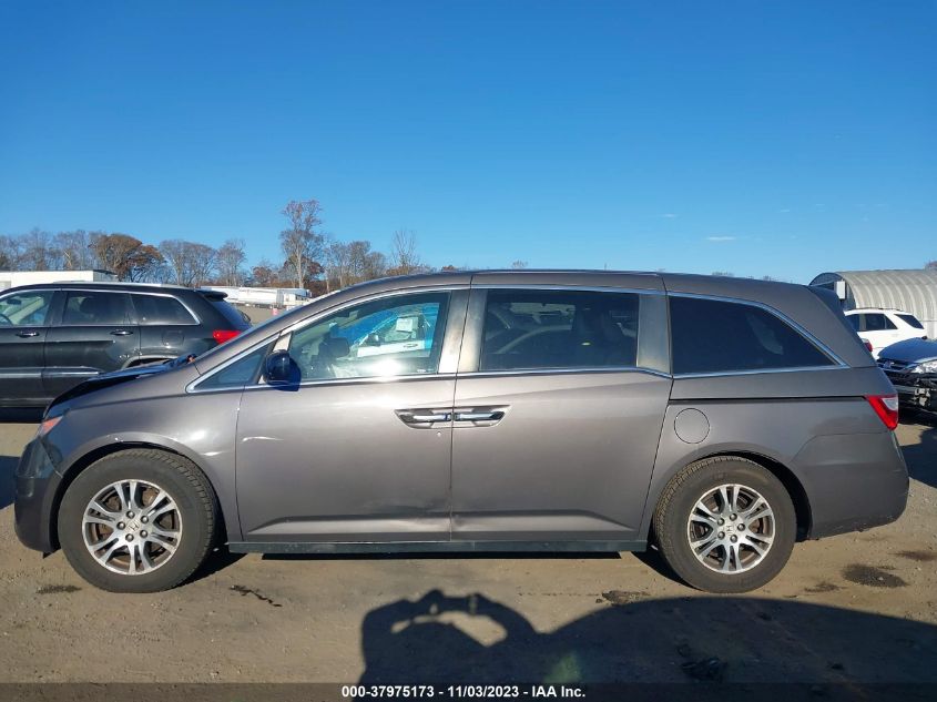 2013 HONDA ODYSSEY EX-L - 5FNRL5H68DB049457