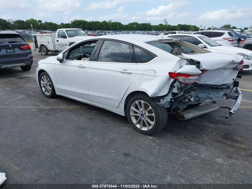 VIN 3FA6P0LU5LR104403 2020 FORD FUSION HYBRID SE