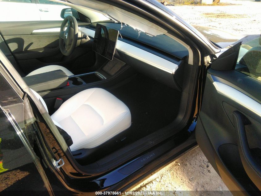 2023 TESLA MODEL 3 - 5YJ3E1EA5PF484698