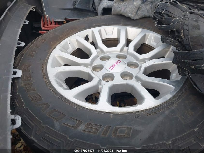 2015 GMC SIERRA 1500 SLE - 3GTU2UEC3FG527380