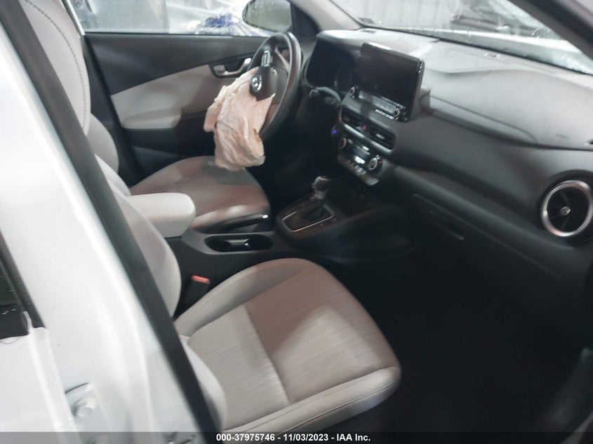 VIN KM8K3CAB2PU957858 2023 HYUNDAI KONA SEL