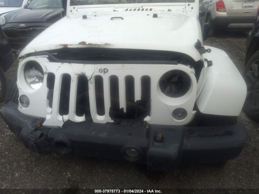 2015 JEEP WRANGLER UNLIMITED SAHARA - 1C4BJWEG9FL583058