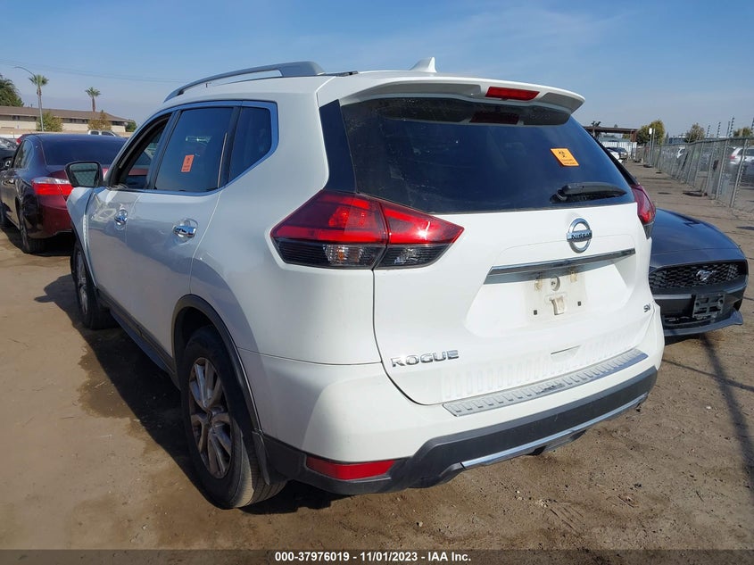VIN 5N1AT2MT4HC863157 2017 NISSAN ROGUE SV