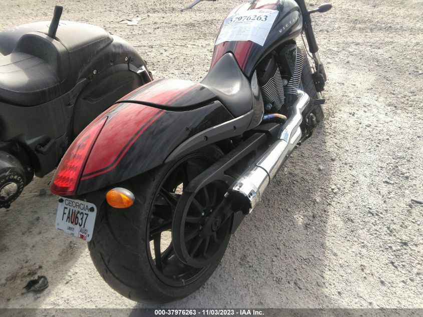 2016 VICTORY MOTORCYCLES HAMMER S 5VPHS36N0G3054748