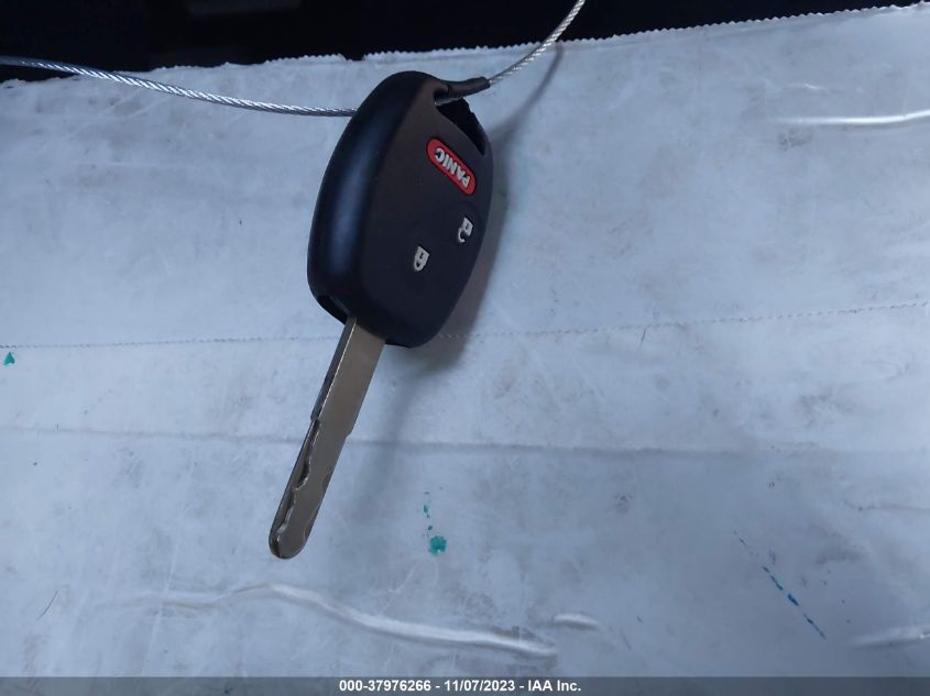 2013 HONDA FIT - JHMGE8H32DC064105