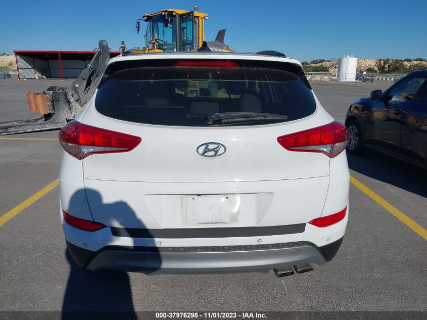 VIN KM8J33A2XJU689757 2018 HYUNDAI TUCSON no.16