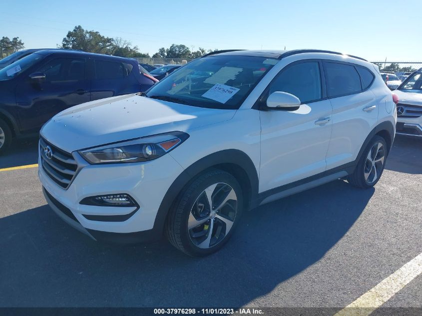 VIN KM8J33A2XJU689757 2018 HYUNDAI TUCSON no.2