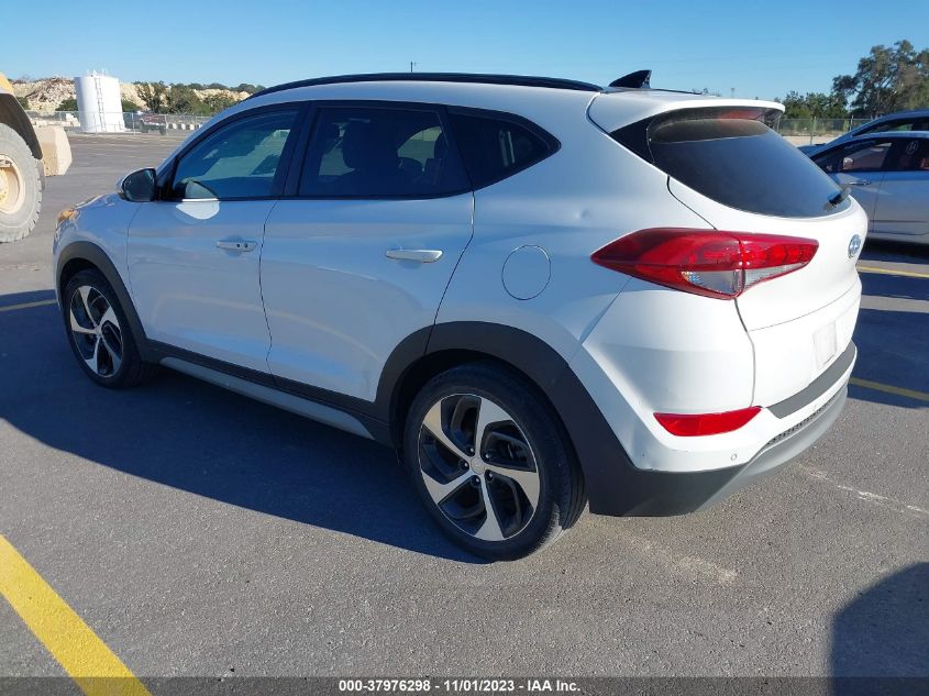 VIN KM8J33A2XJU689757 2018 HYUNDAI TUCSON no.3