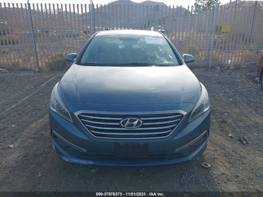 2015 HYUNDAI SONATA SE - 5NPE24AFBFH122724