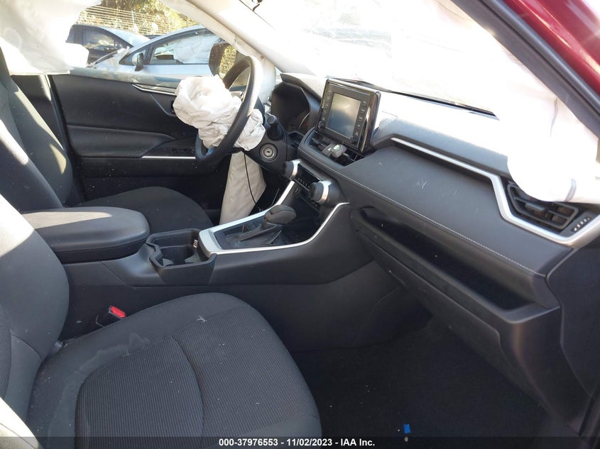 VIN 2T3H1RFV1KC007708 2019 TOYOTA RAV4 LE