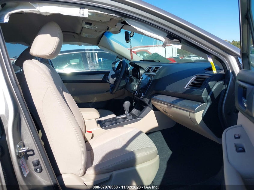 VIN 4S4BSAFC4K3335611 2019 SUBARU OUTBACK 2.5I PREMIUM