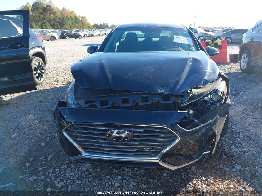 VIN 5NPE34AF2JH611983 2018 HYUNDAI SONATA SEL
