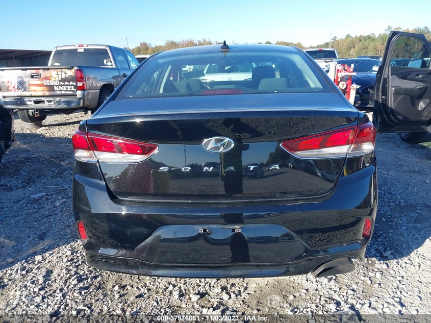 VIN 5NPE34AF2JH611983 2018 HYUNDAI SONATA SEL