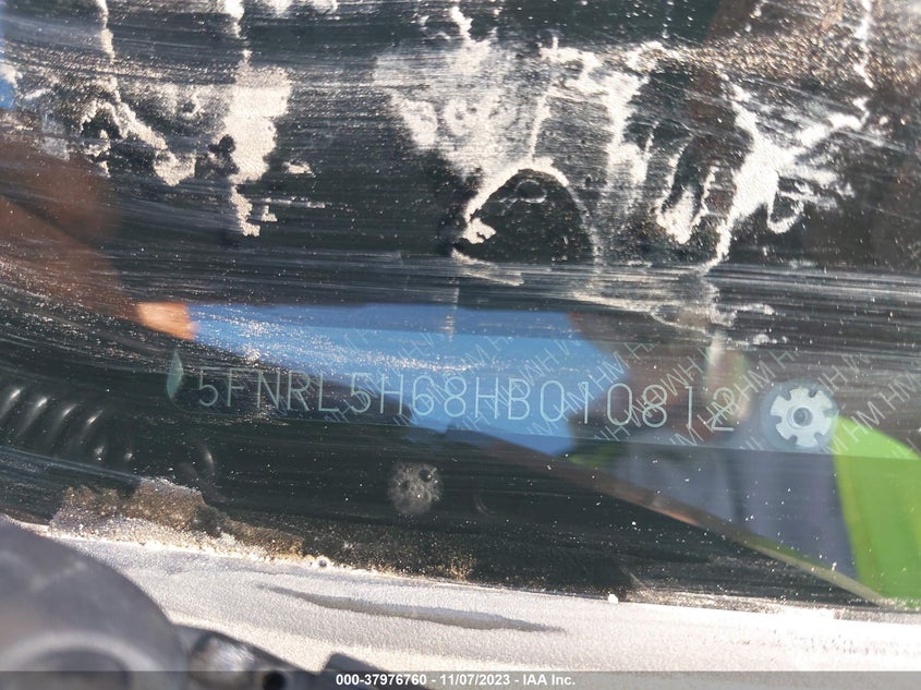 VIN 5FNRL5H68HB010812 2017 HONDA ODYSSEY EX-L