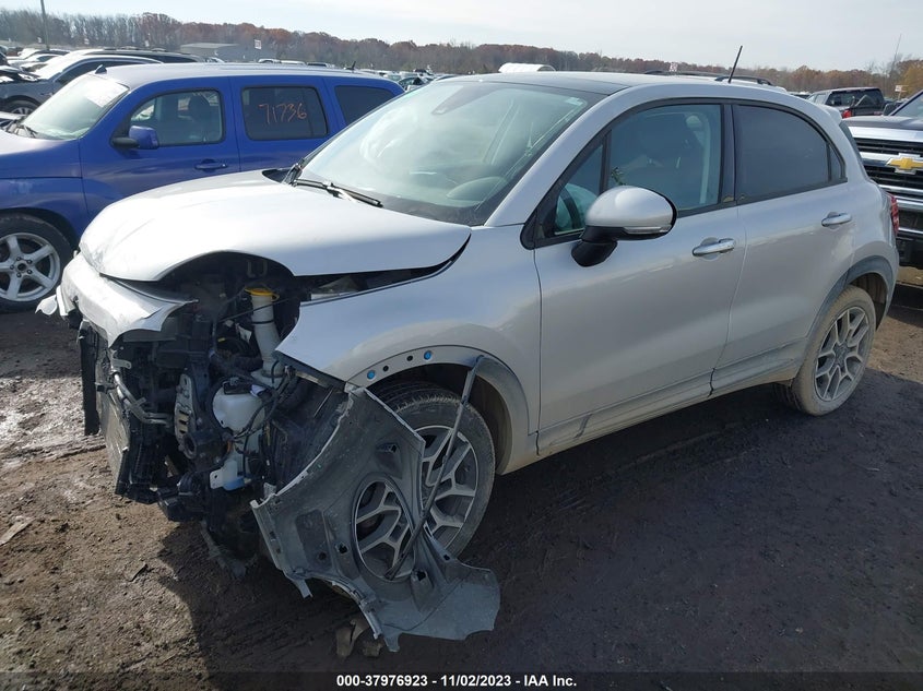 VIN ZFBNFYB16LP841165 2020 FIAT 500X TREKKING