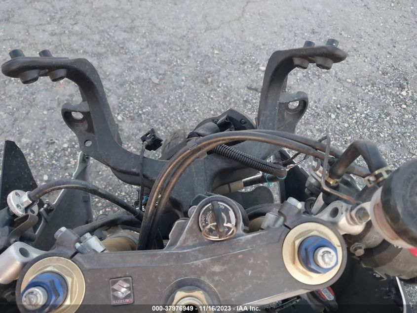 2004 SUZUKI GSX-R750 K - JS1GR7JA642103741