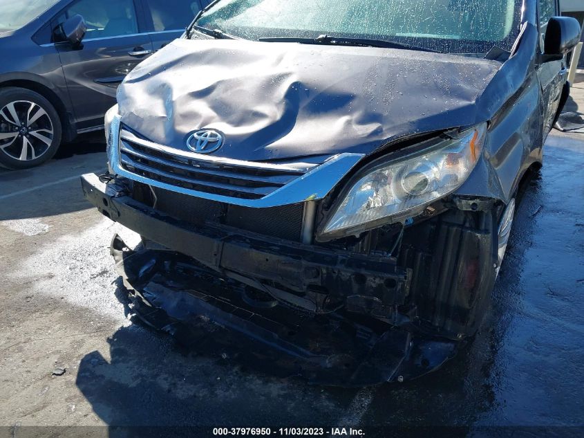 2015 TOYOTA SIENNA XLE 8 PASSENGER - 5TDYK3DC6FS598894