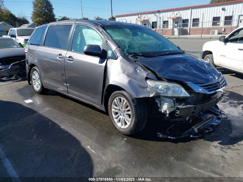 2015 TOYOTA SIENNA XLE 8 PASSENGER - 5TDYK3DC6FS598894