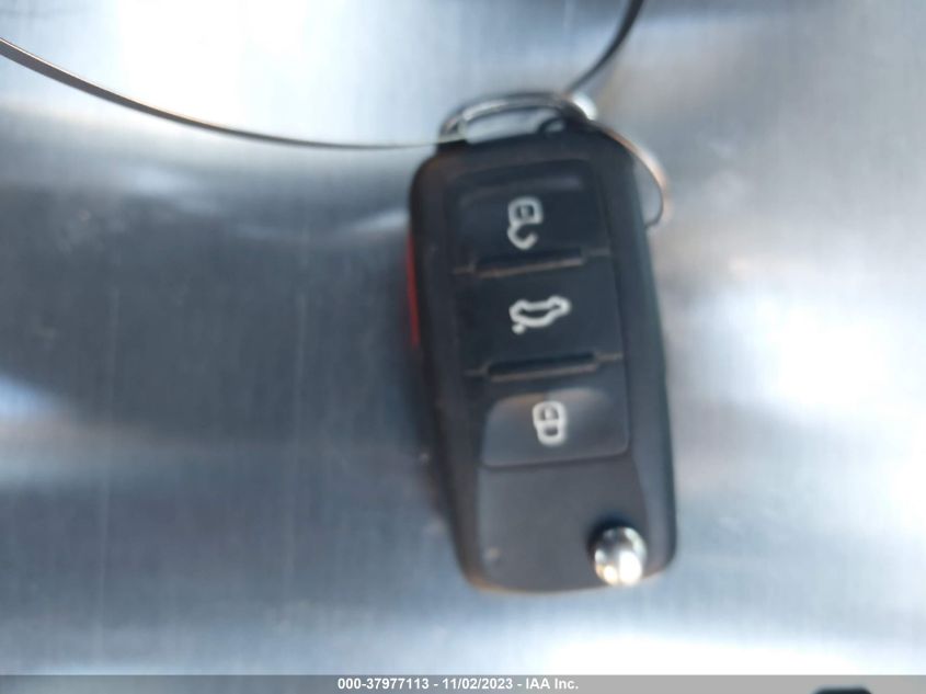2017 VOLKSWAGEN JETTA 1.4T SE - 3VWDB7AJ7HM325228