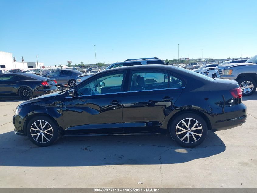 2017 VOLKSWAGEN JETTA 1.4T SE - 3VWDB7AJ7HM325228