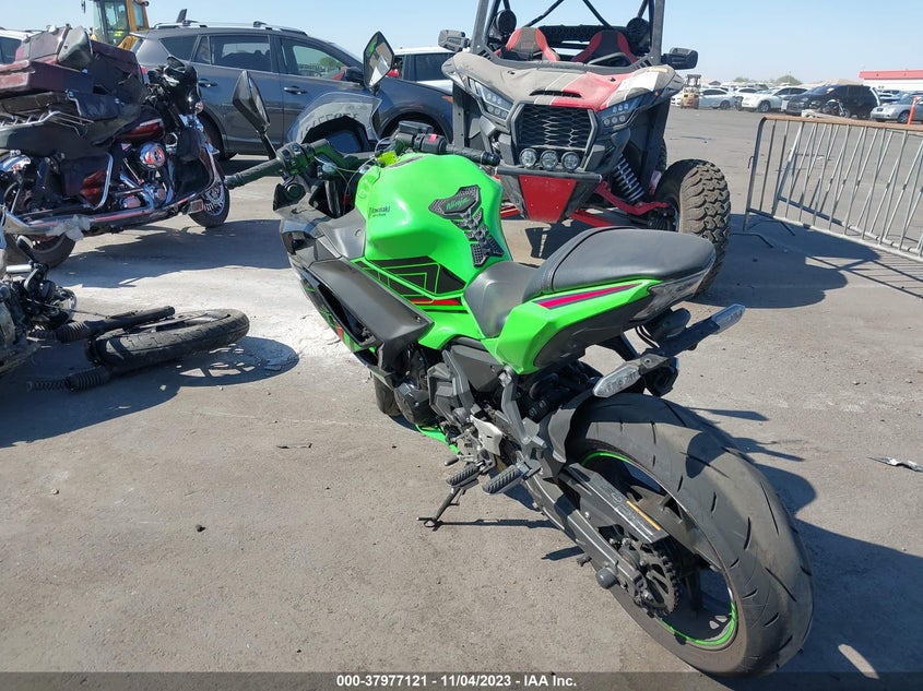 VIN ML5EXEP11PDA92717 2023 KAWASAKI EX650 P