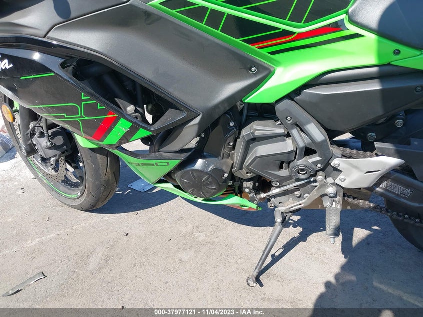 VIN ML5EXEP11PDA92717 2023 KAWASAKI EX650 P