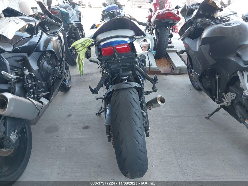2020 SUZUKI GSX-R600 JS1GN7FA7L7100708