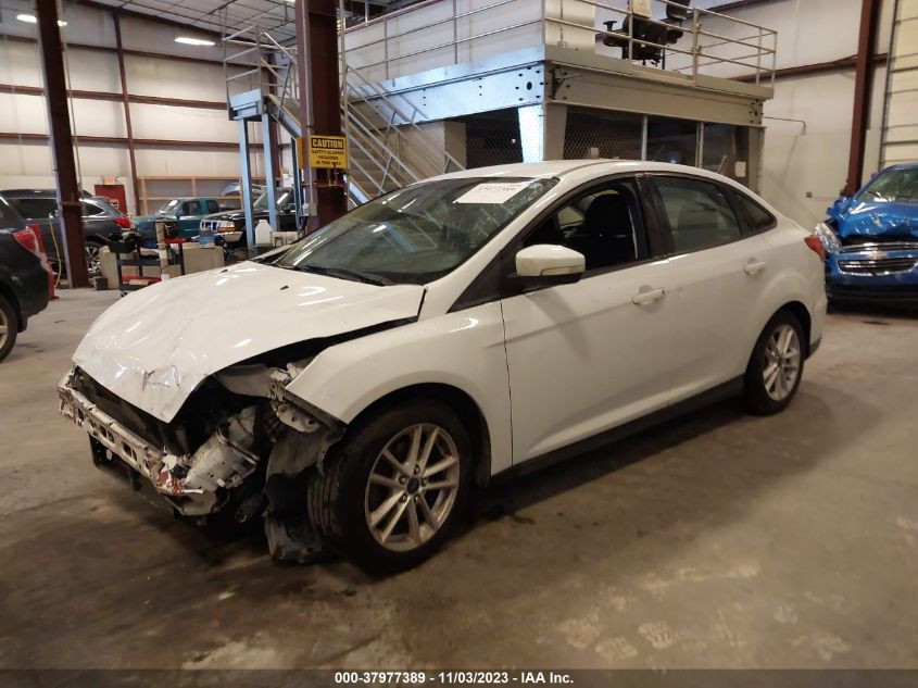 2015 FORD FOCUS SE - 1FADP3F28FL233659