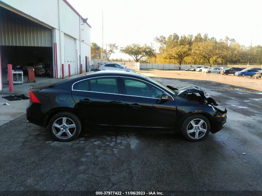 2013 VOLVO S60 T5/T5 PLATINUM - YV1612FS6D2223191