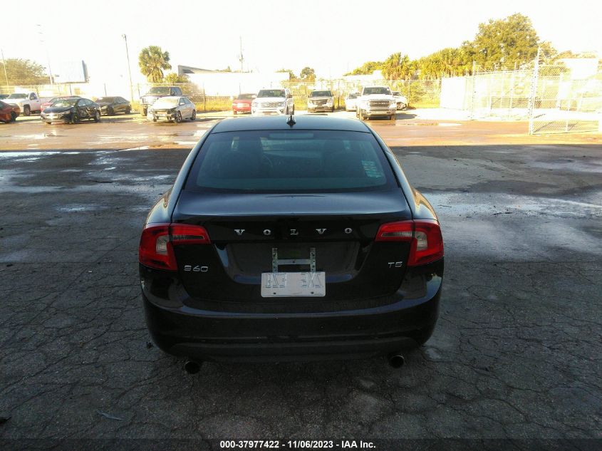 2013 VOLVO S60 T5/T5 PLATINUM - YV1612FS6D2223191