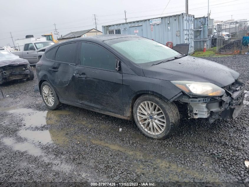 2014 FORD FOCUS TITANIUM - 1FADP3N25EL454099