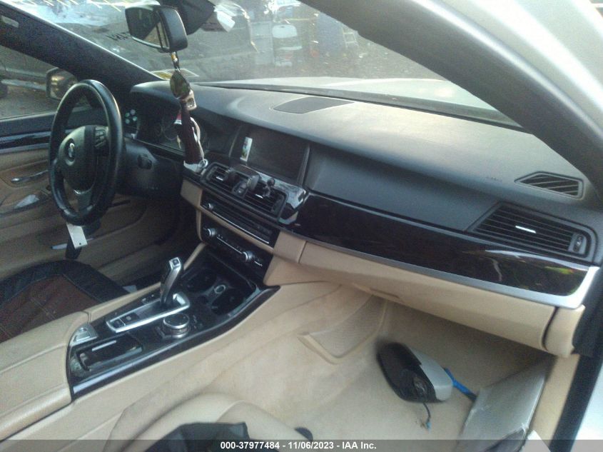 2015 BMW 528I WBA5A5C58FD518203