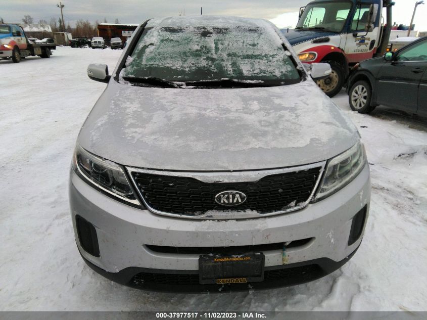 2015 KIA SORENTO LX - 5XYKTCA67FG614308