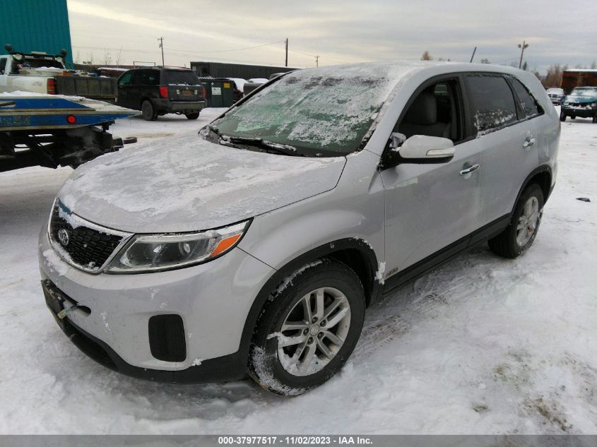 2015 KIA SORENTO LX - 5XYKTCA67FG614308