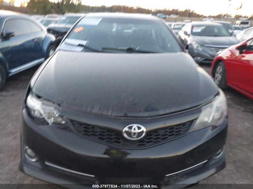 2014 TOYOTA CAMRY SE - 4T1BF1FK1EU415653