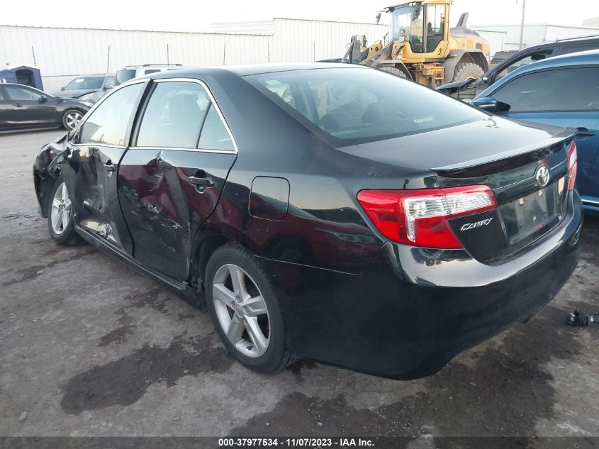 2014 TOYOTA CAMRY SE - 4T1BF1FK1EU415653