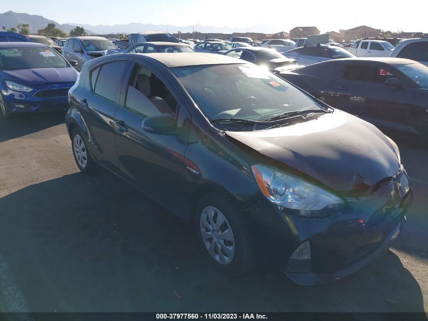 2013 TOYOTA PRIUS C - JTDKDTB33D1556163