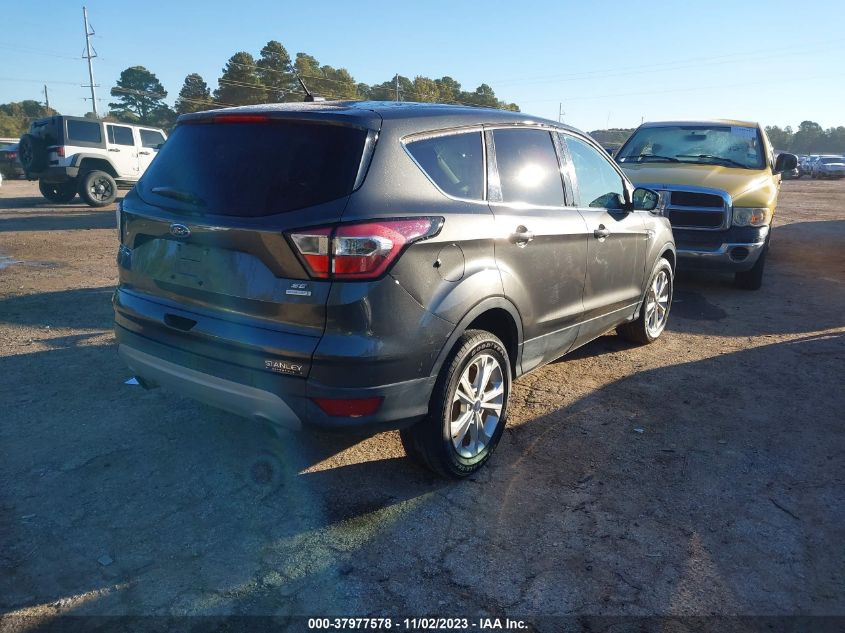 2017 FORD ESCAPE SE - 1FMCU0GD0HUB88884
