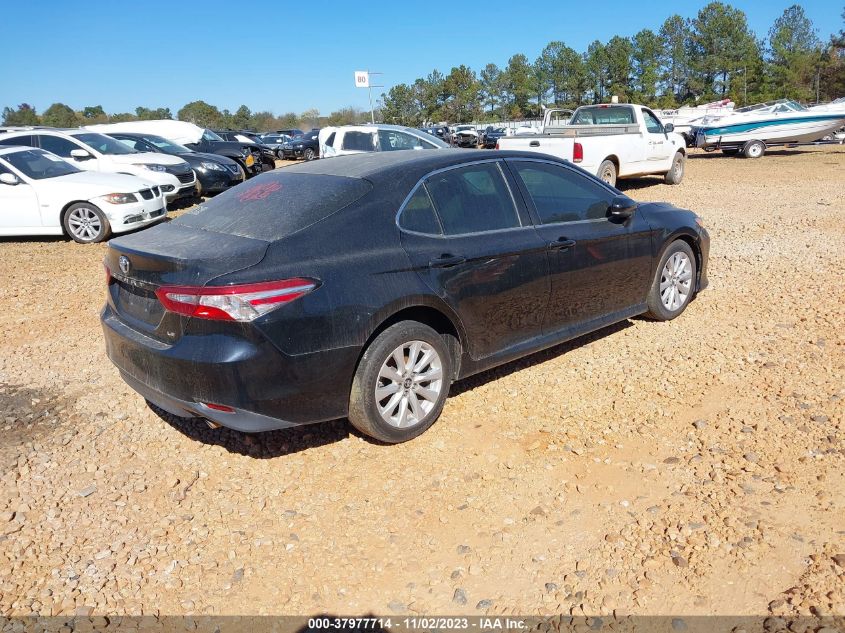 2018 TOYOTA CAMRY LE - 4T1B11HK5JU095730