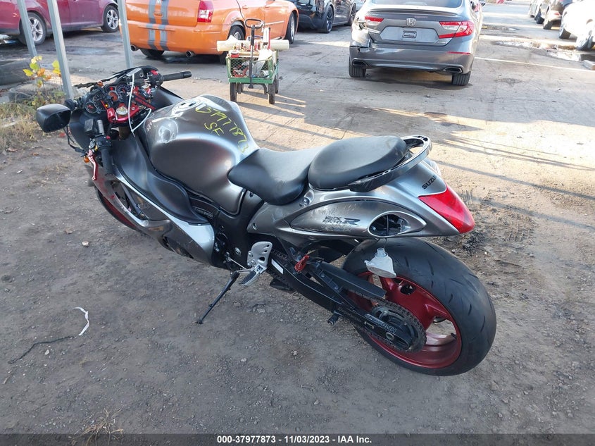 VIN JS1GX72B4K7100169 2019 SUZUKI GSX1300 RA