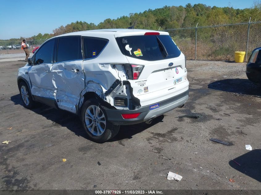 2017 FORD ESCAPE SE - 1FMCU0GDXHUA75671