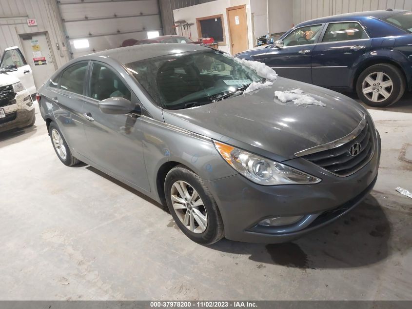 2013 HYUNDAI SONATA GLS - 5NPEB4AC5DH683726