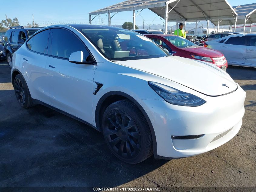 7SAYGAEE9NF429139 TESLA MODEL Y LONG RANGE DUAL MOTOR 2022