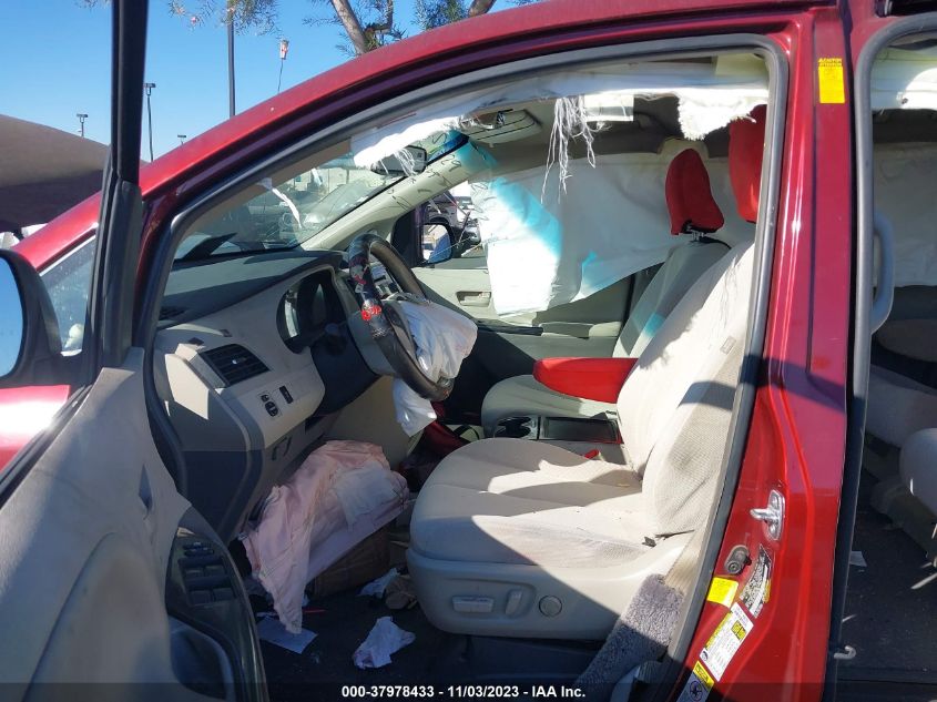 2013 TOYOTA SIENNA LE - 5TDKK3DC9DS284398