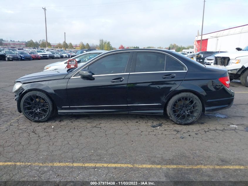 2014 MERCEDES-BENZ C 250 SPORT/LUXURY WDDGF4HB7EA934187