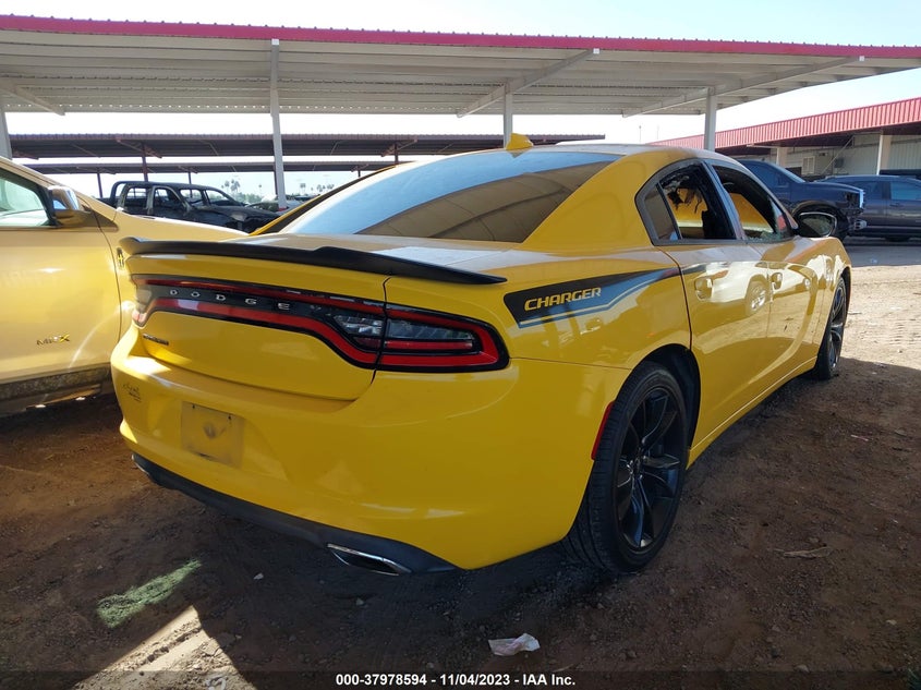 VIN 2C3CDXHG1HH533482 2017 DODGE CHARGER SXT