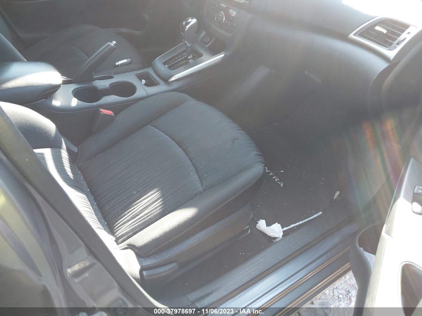 VIN 3N1AB7AP3KL605156 2019 NISSAN SENTRA SV