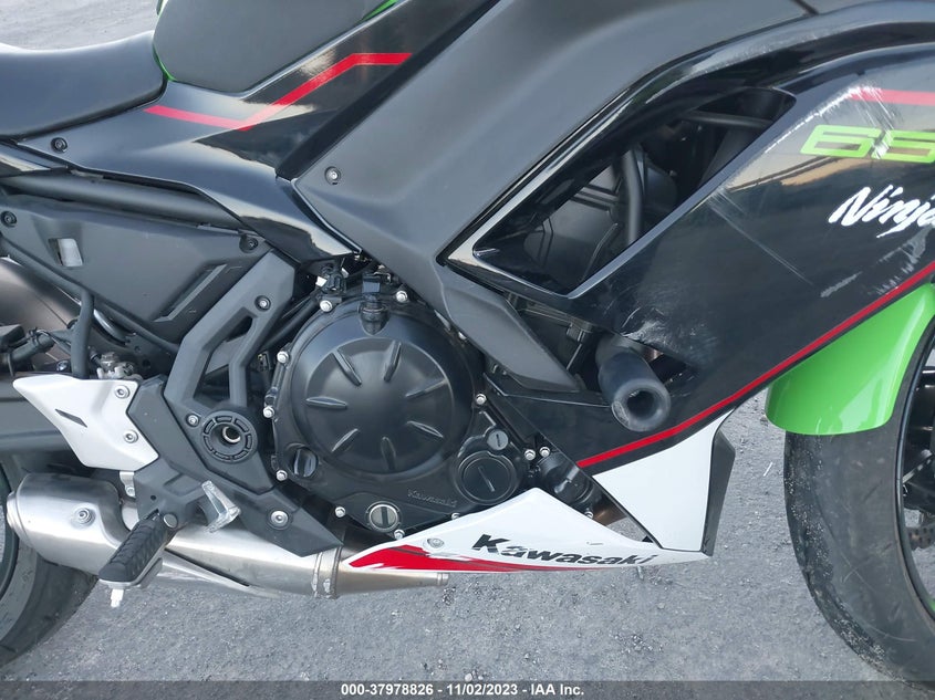 VIN ML5EXEN17NDA51430 2022 KAWASAKI EX650 N