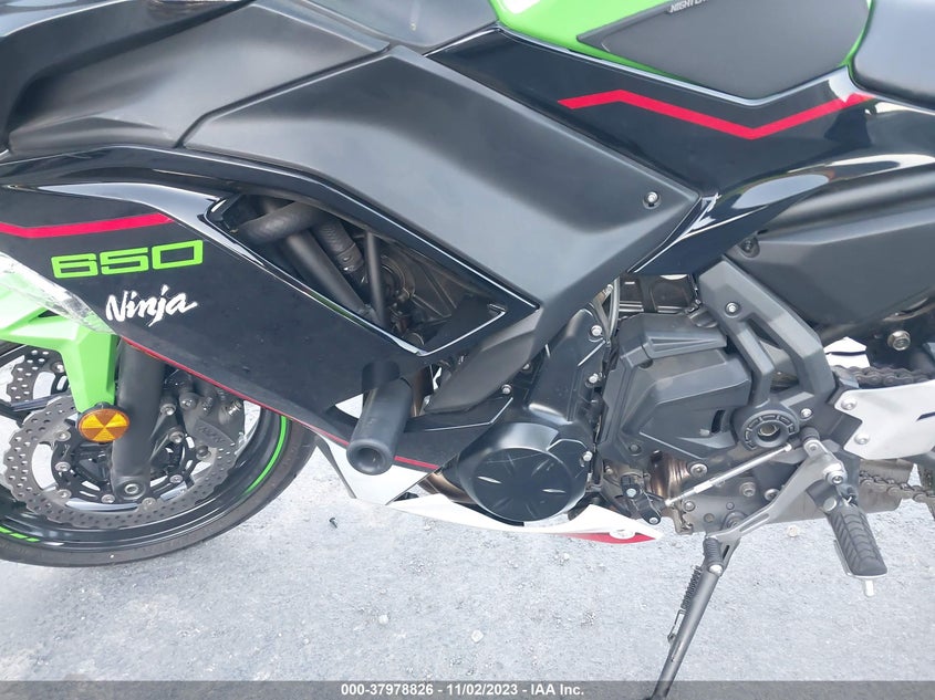 VIN ML5EXEN17NDA51430 2022 KAWASAKI EX650 N